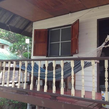 Family Tanotebay Resort Koh Tao Exterior photo