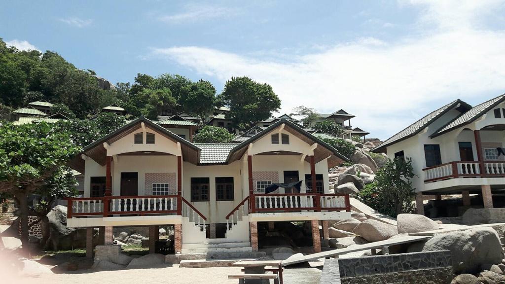 Family Tanotebay Resort Koh Tao Exterior photo