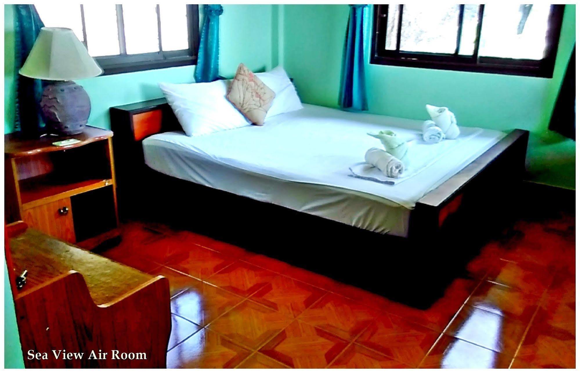 Family Tanotebay Resort Koh Tao Exterior photo