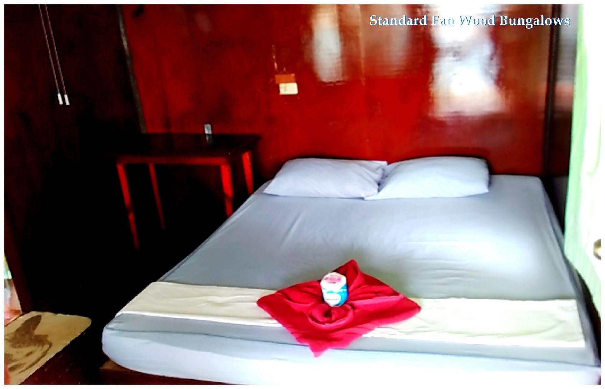 Family Tanotebay Resort Koh Tao Exterior photo