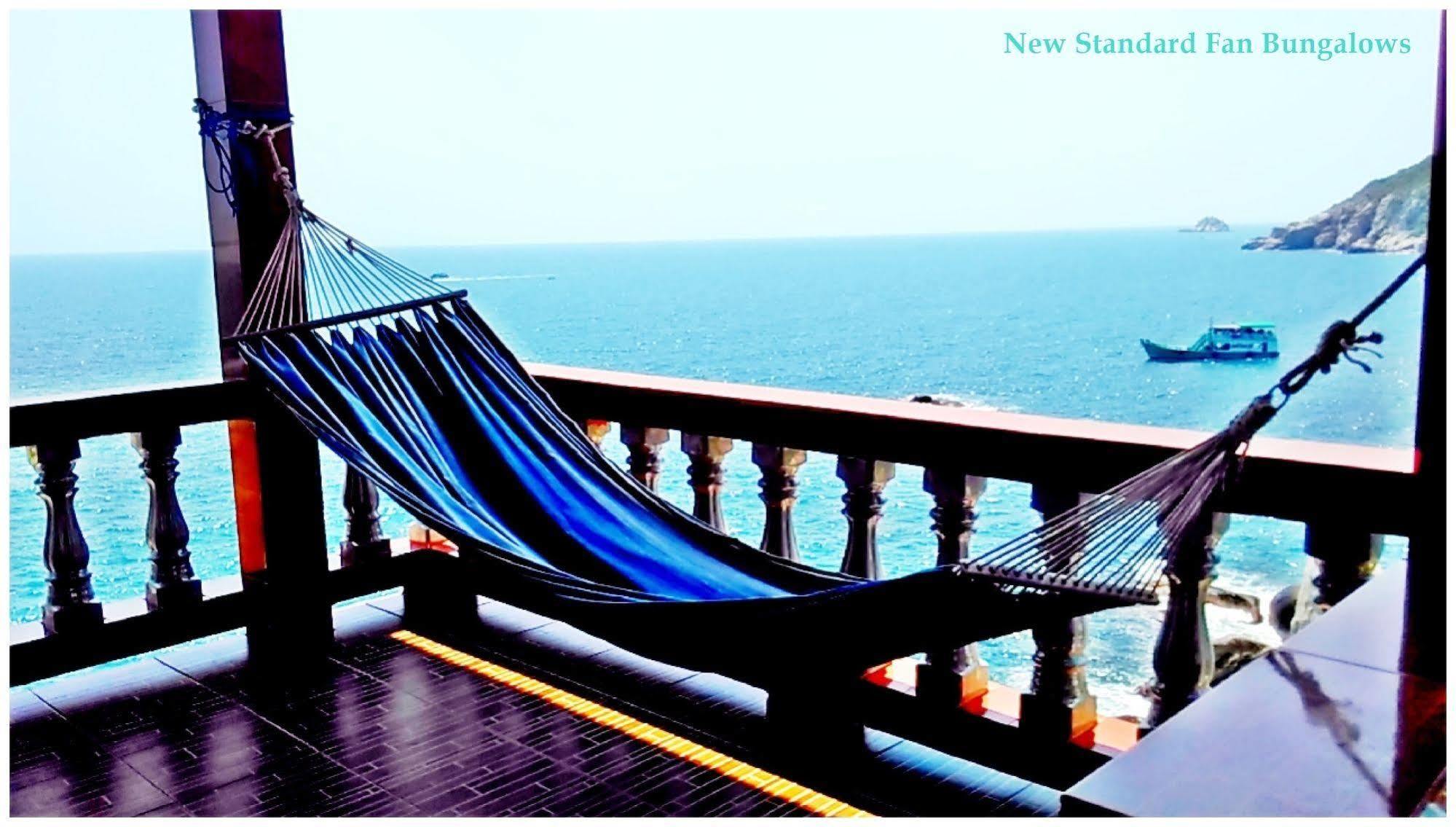 Family Tanotebay Resort Koh Tao Exterior photo